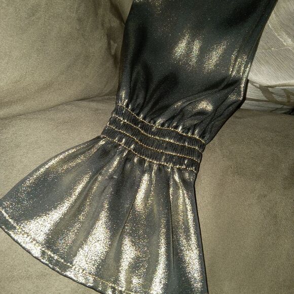 EXPRESS Metallic silver, cut out shoulder/upper arm, and flare cuff. - Picture 5 of 7